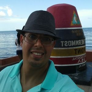 Meet your Posher, Rafael